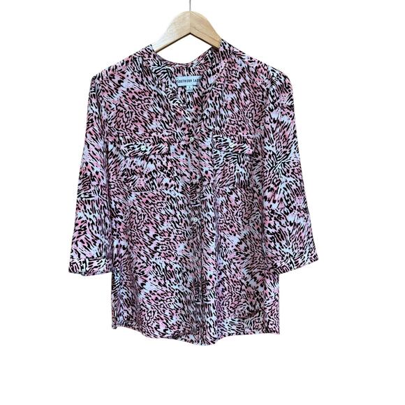 Southern Lady Women‎ Small Pink Black Button Down Shirt Top Blouse Animal Print - Picture 1 of 8
